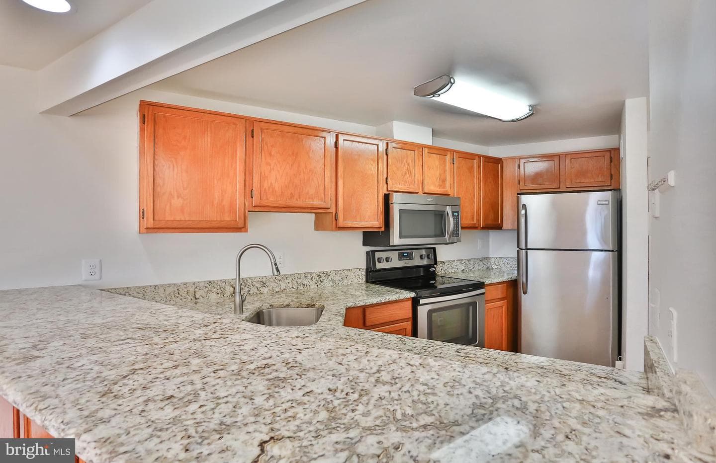 5837 Norham Drive photo 4