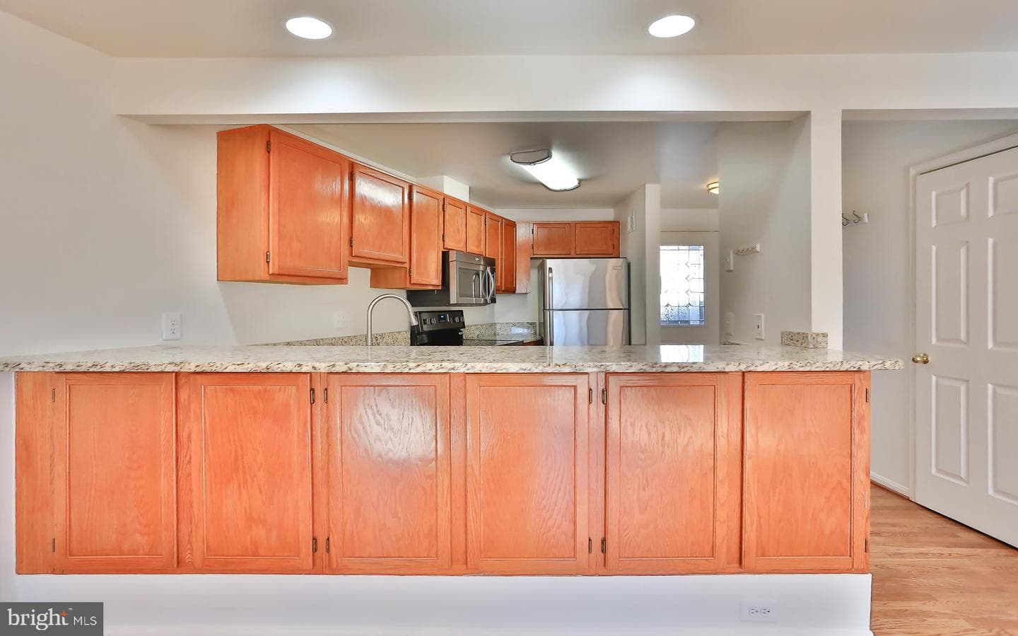 5837 Norham Drive photo 6