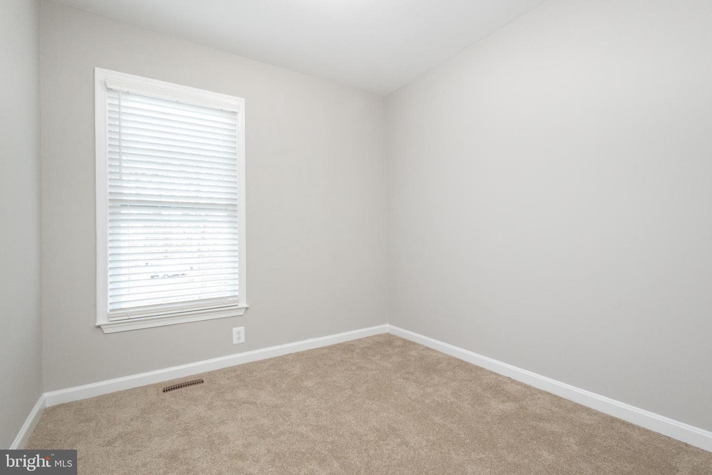 8058 Felecity Court photo 29