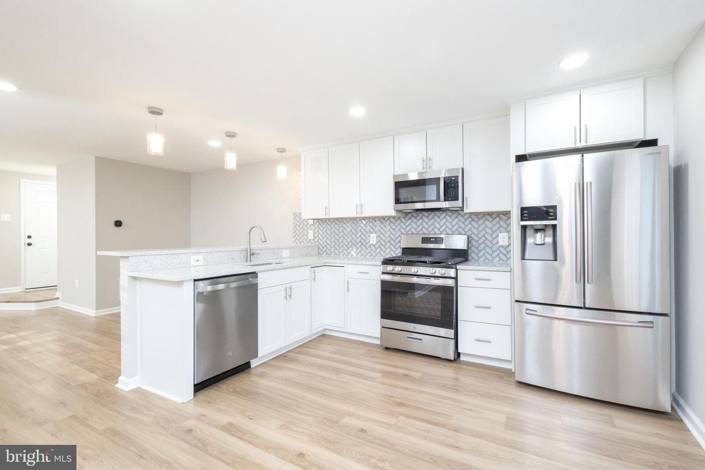8058 Felecity Court photo 6