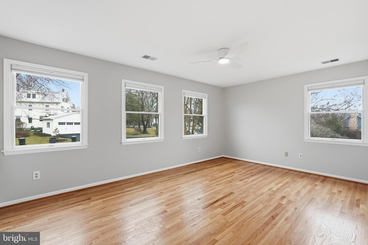 601 Sideling Court NE photo 35