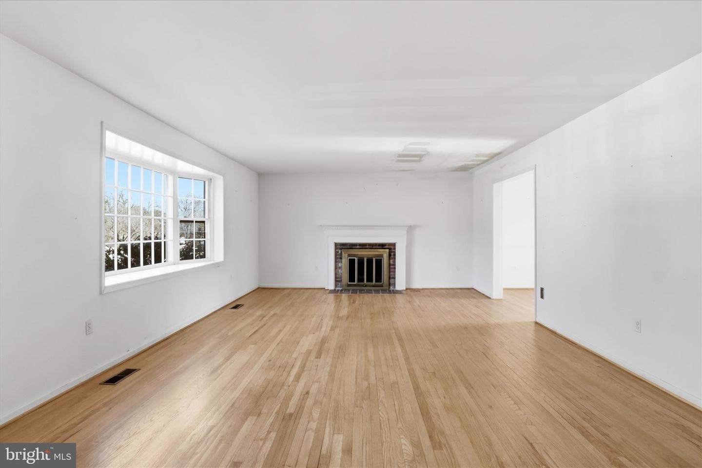 2008 Friendship Lane photo 2