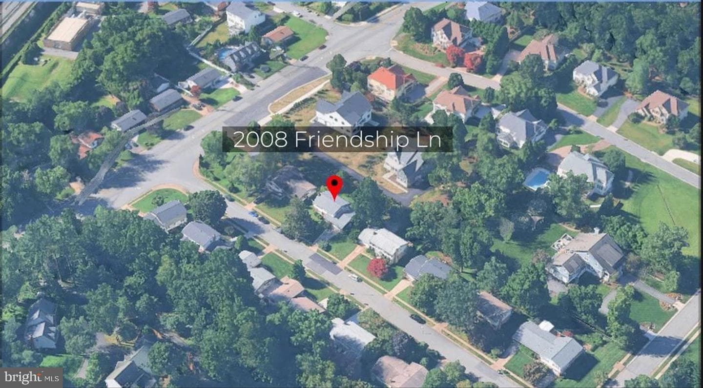 2008 Friendship Lane photo 23