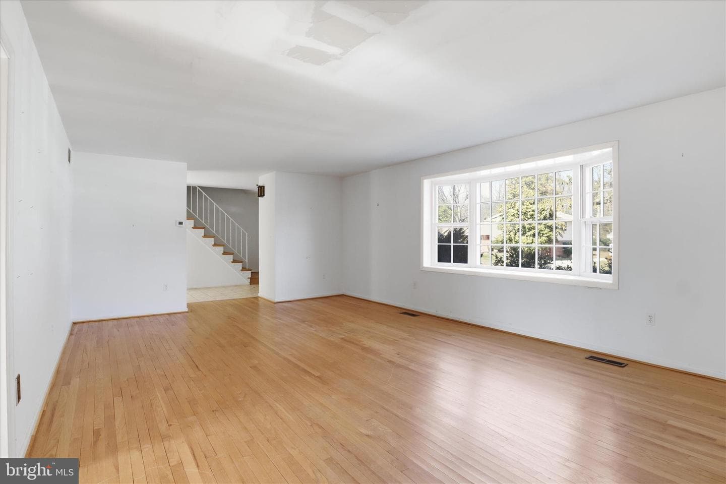 2008 Friendship Lane photo 3