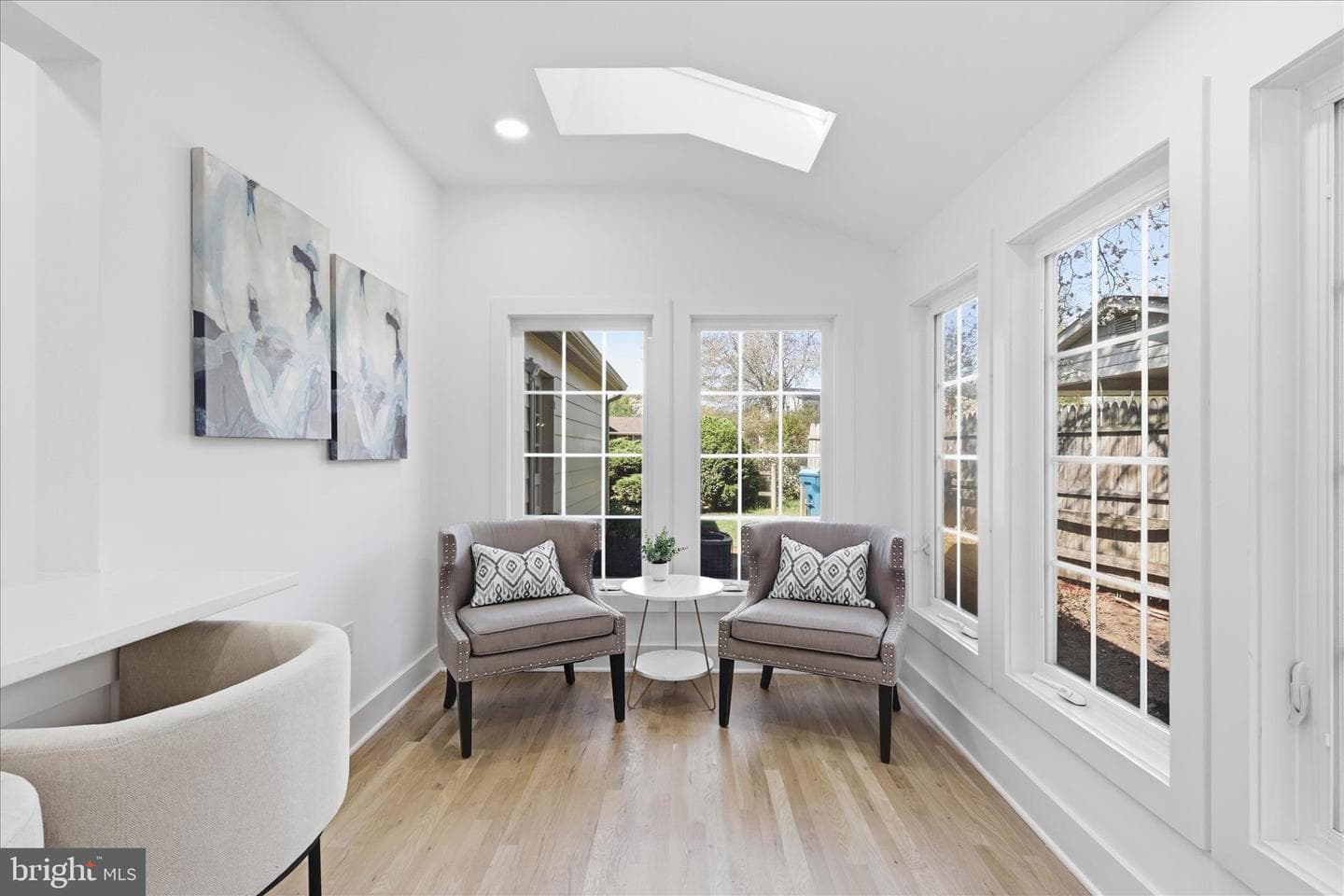 4824 Holborn Avenue photo 15