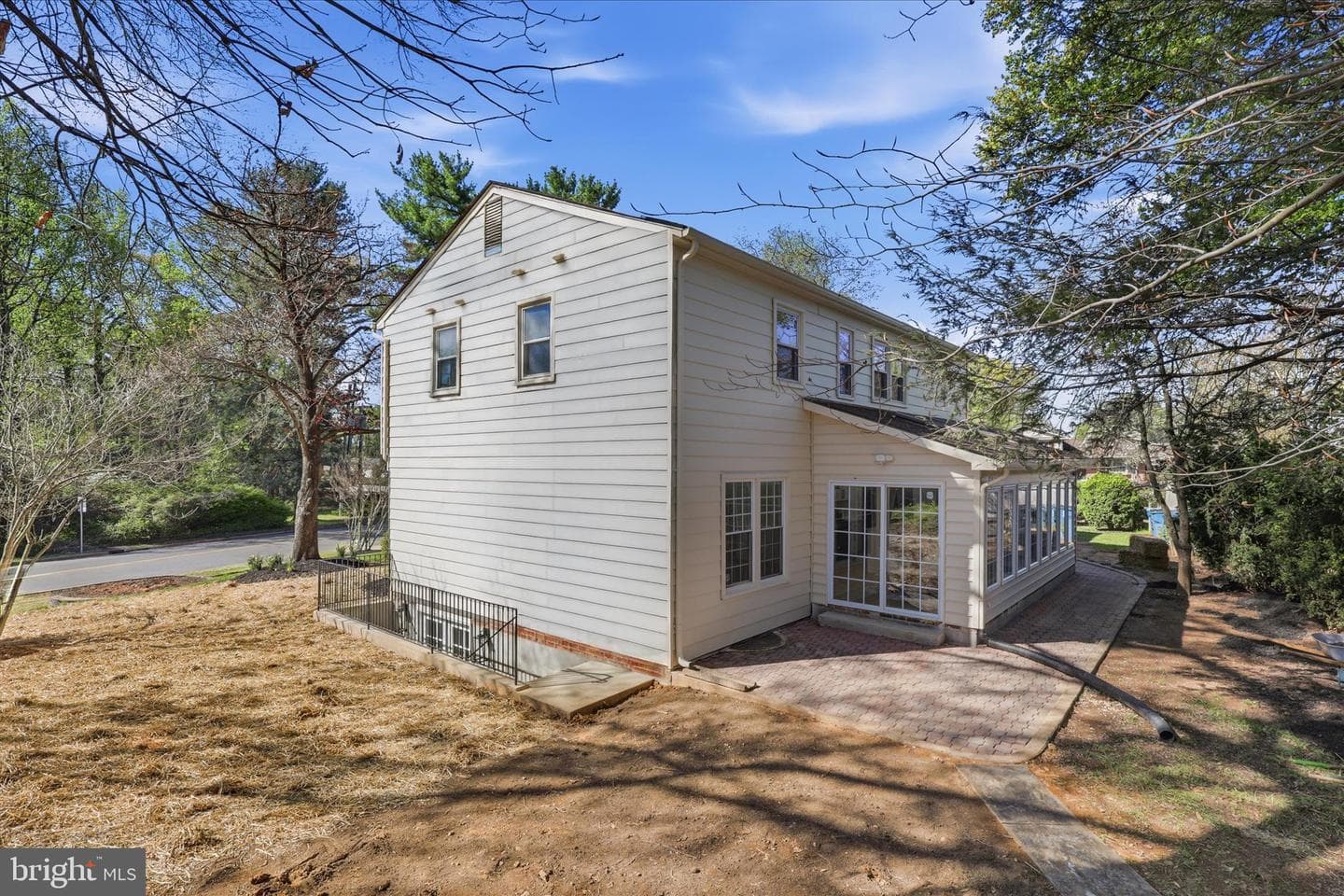 4824 Holborn Avenue photo 32