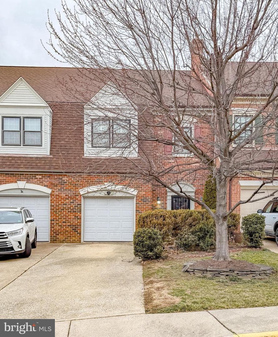6312 Chaucer View Circle photo 2