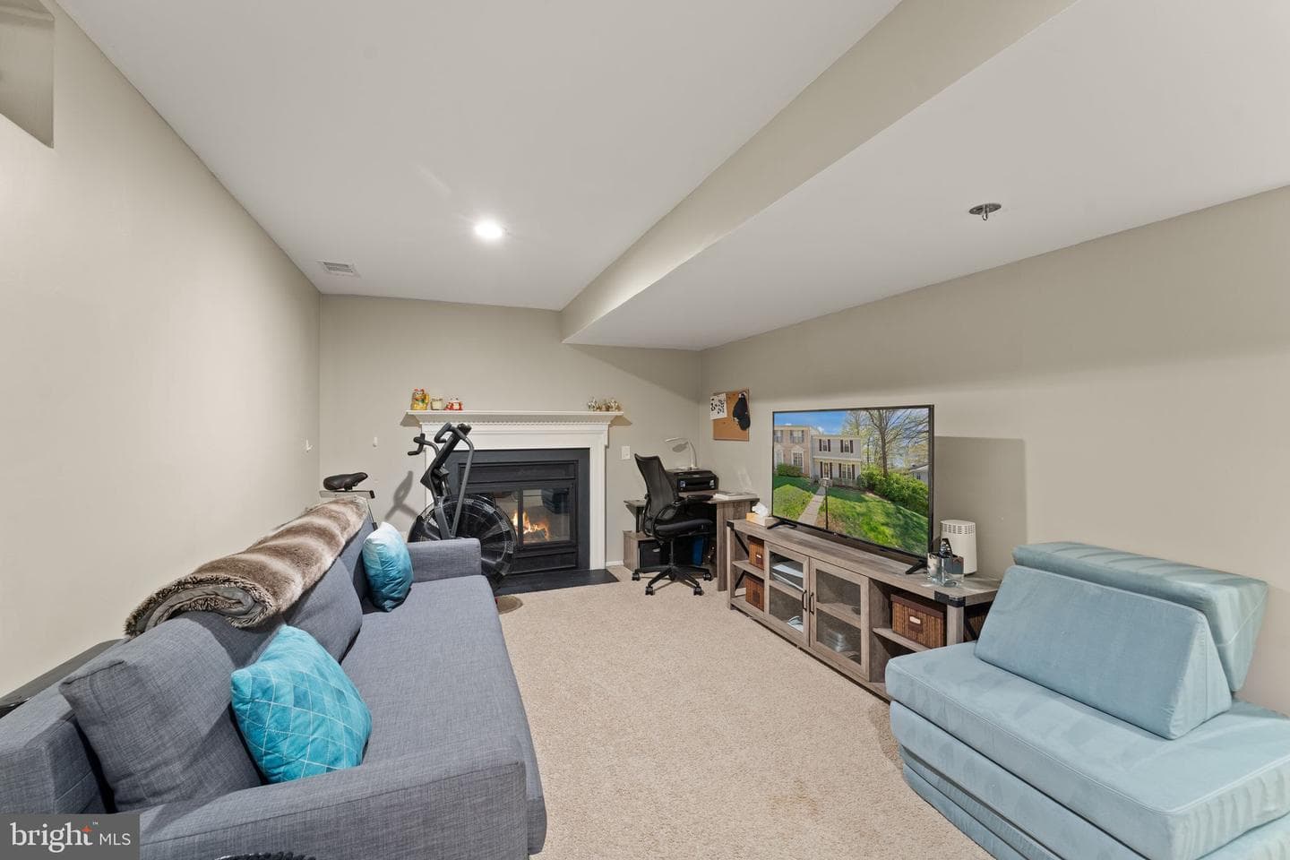 6111 Martins Landing Court photo 41