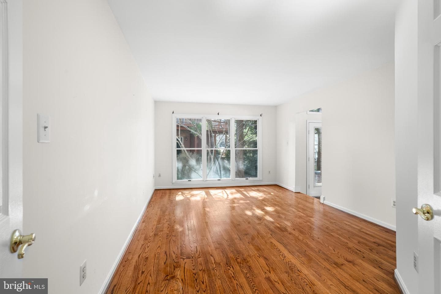 3402 Walnut Hill Court photo 16