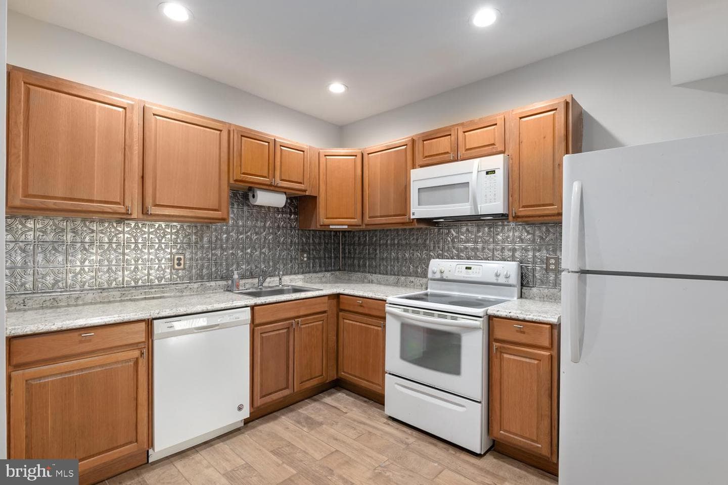 7239 Jillspring Court #17c photo 10