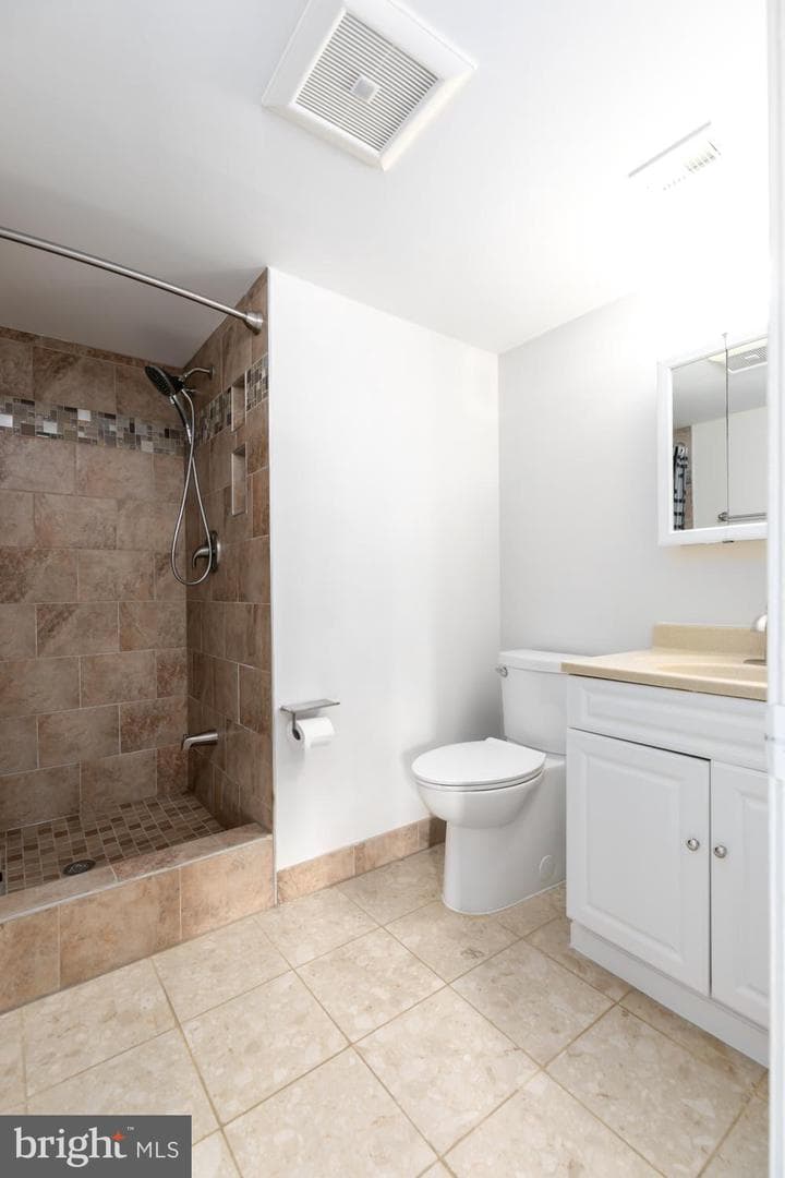 7239 Jillspring Court #17c photo 16