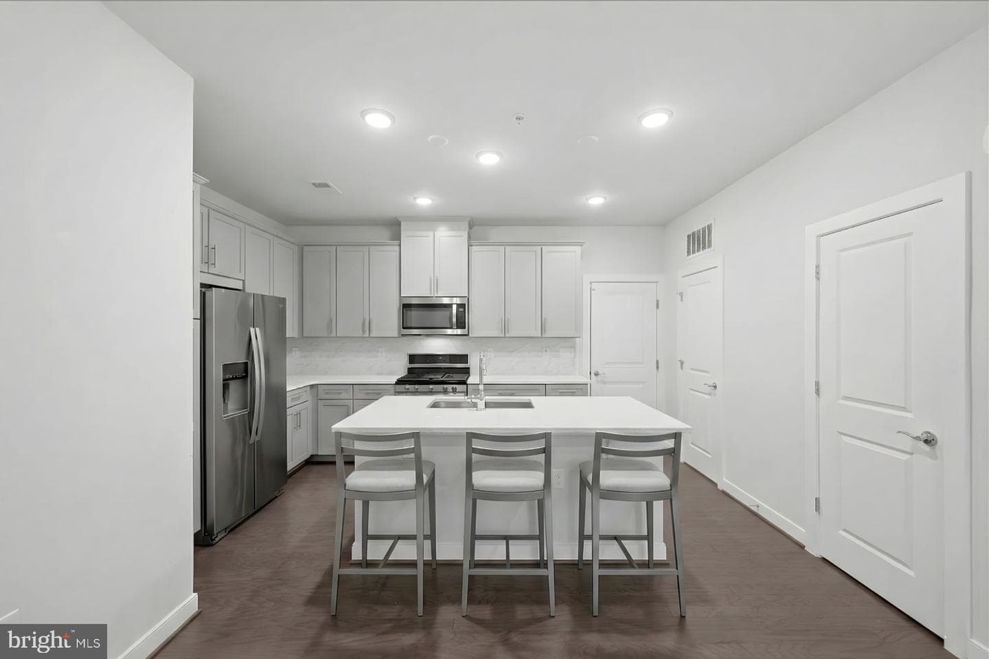 13334 Arrowbrook Centre Drive #112 photo 3