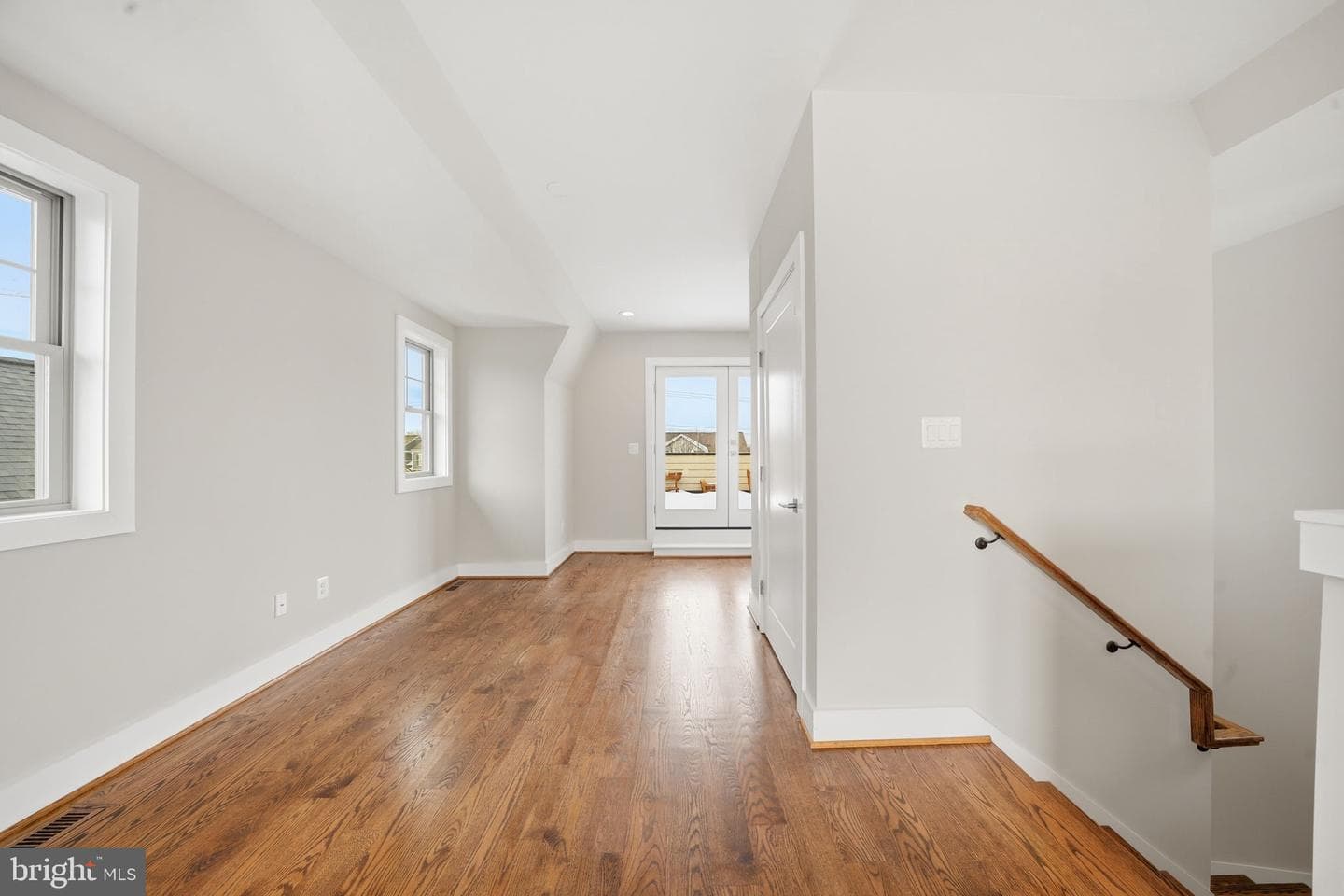 7011 Haycock Road photo 59