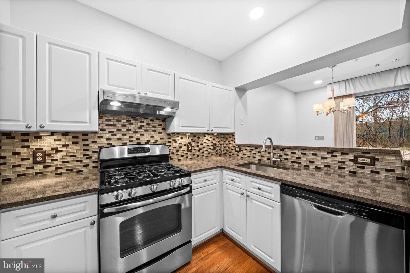 2111 Highcourt Lane #201 photo 11