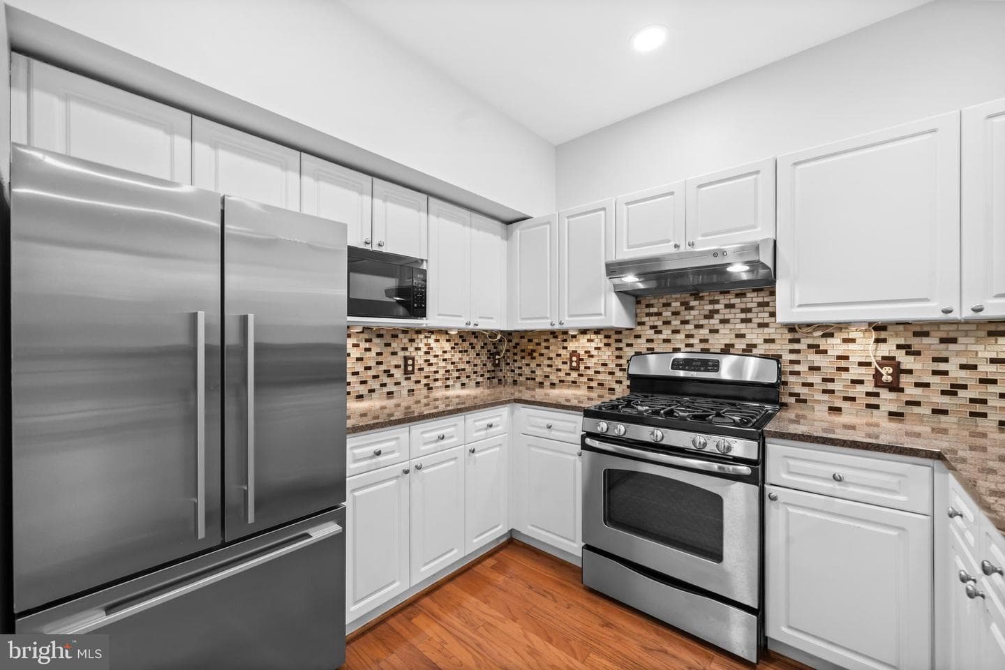 2111 Highcourt Lane #201 photo 12