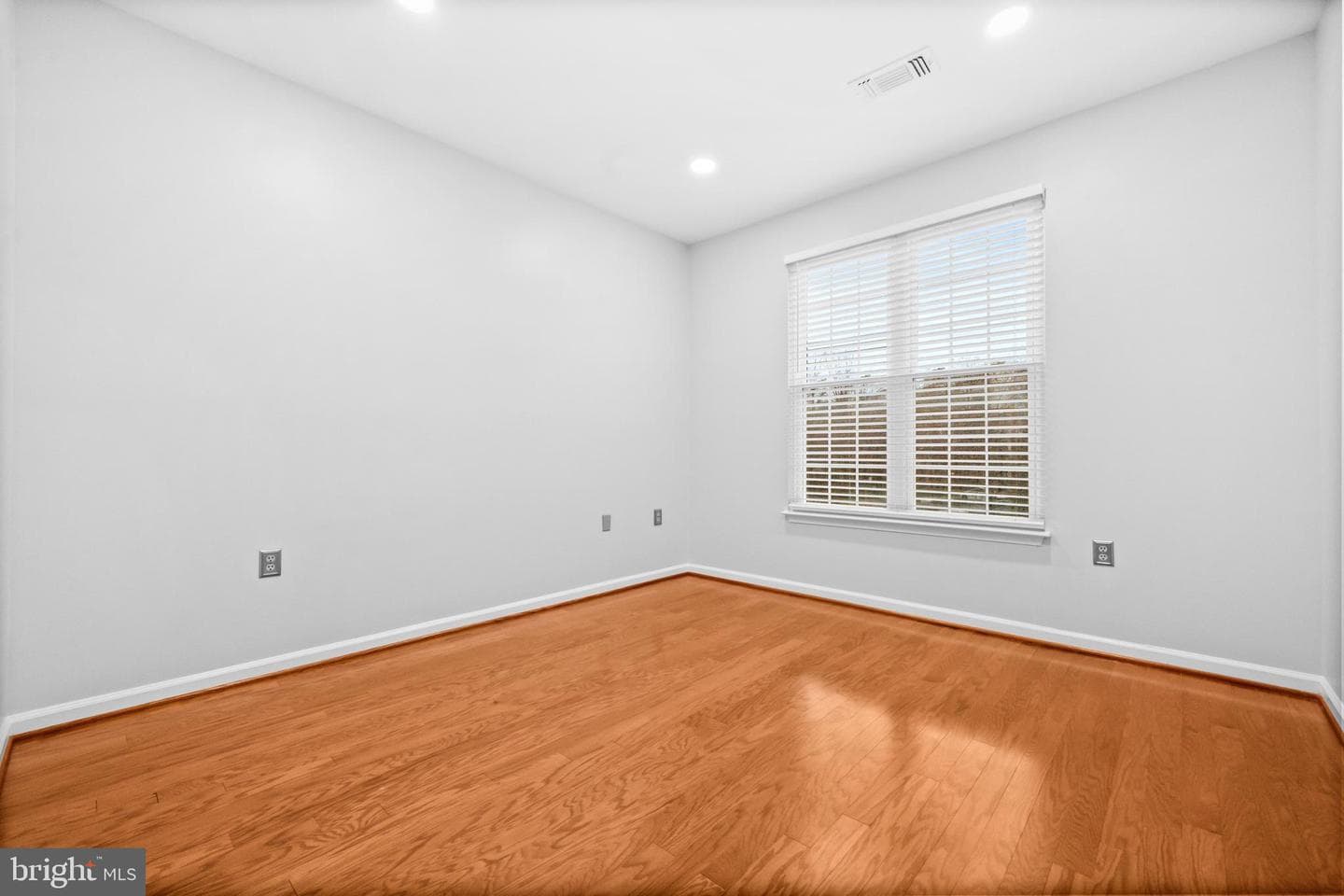2111 Highcourt Lane #201 photo 13