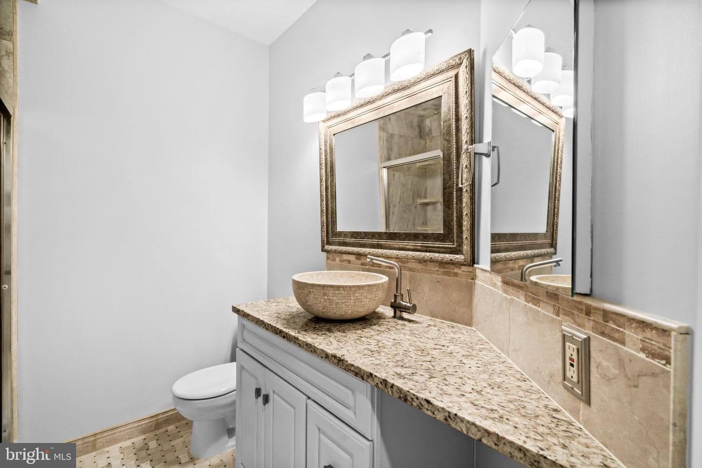 2111 Highcourt Lane #201 photo 15