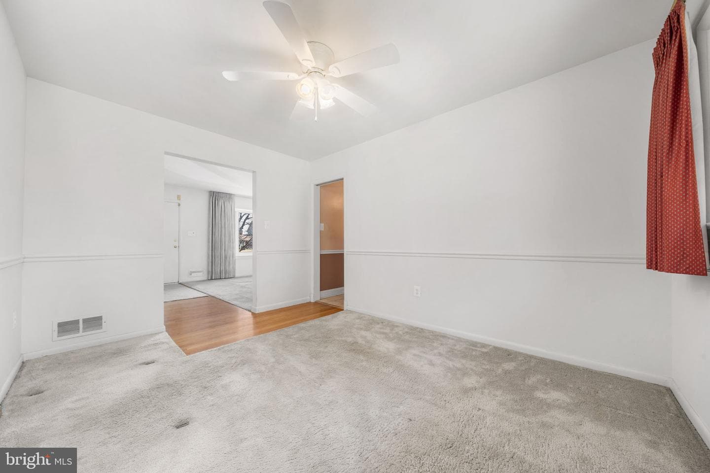 1806 Lansing Court photo 22