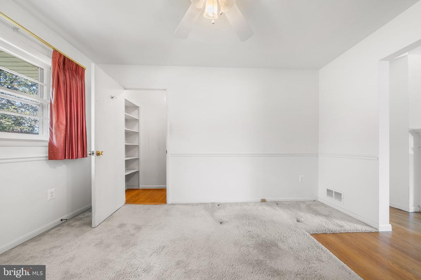 1806 Lansing Court photo 24