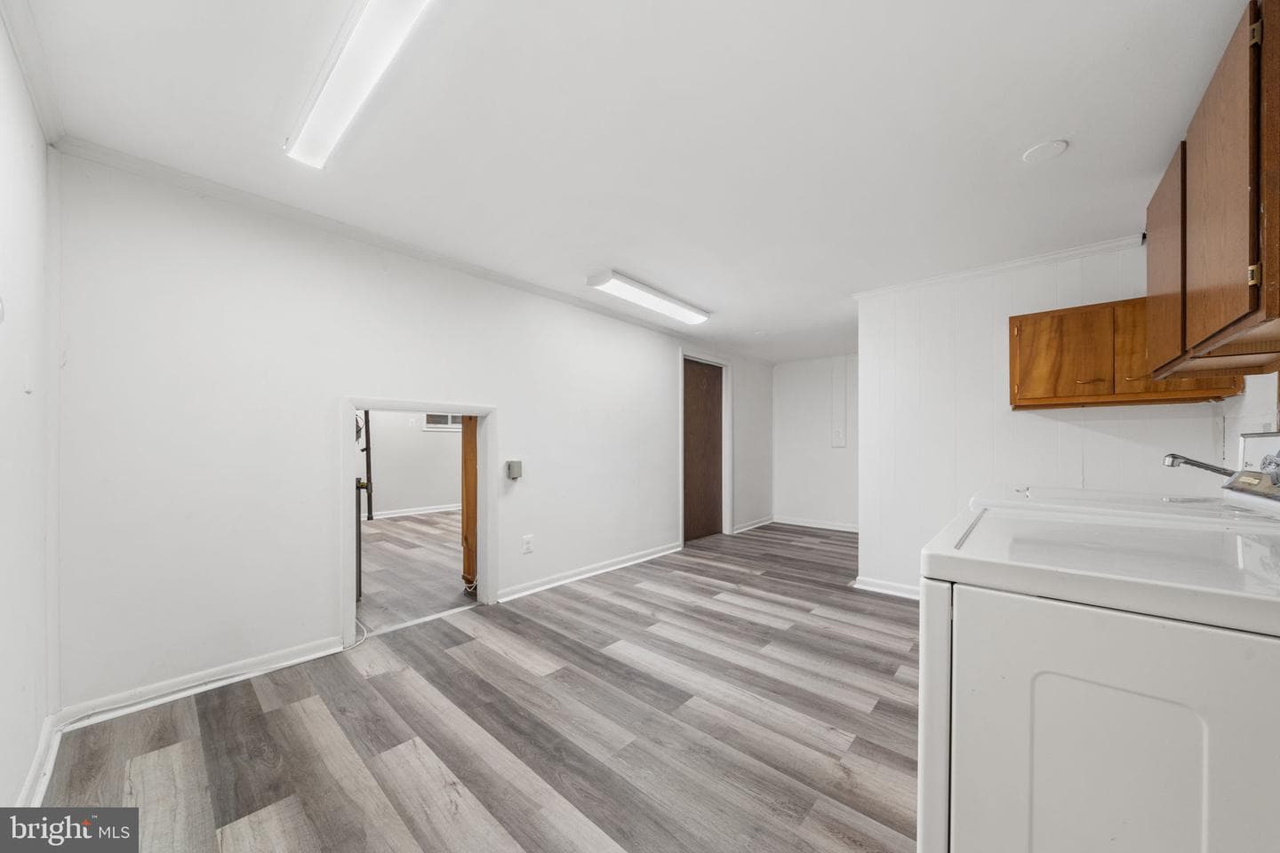 1806 Lansing Court photo 48