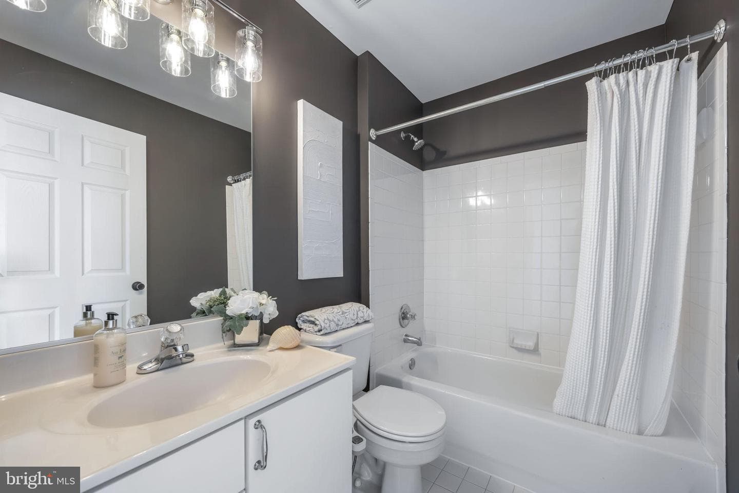 2495 Angeline Drive #303 photo 24