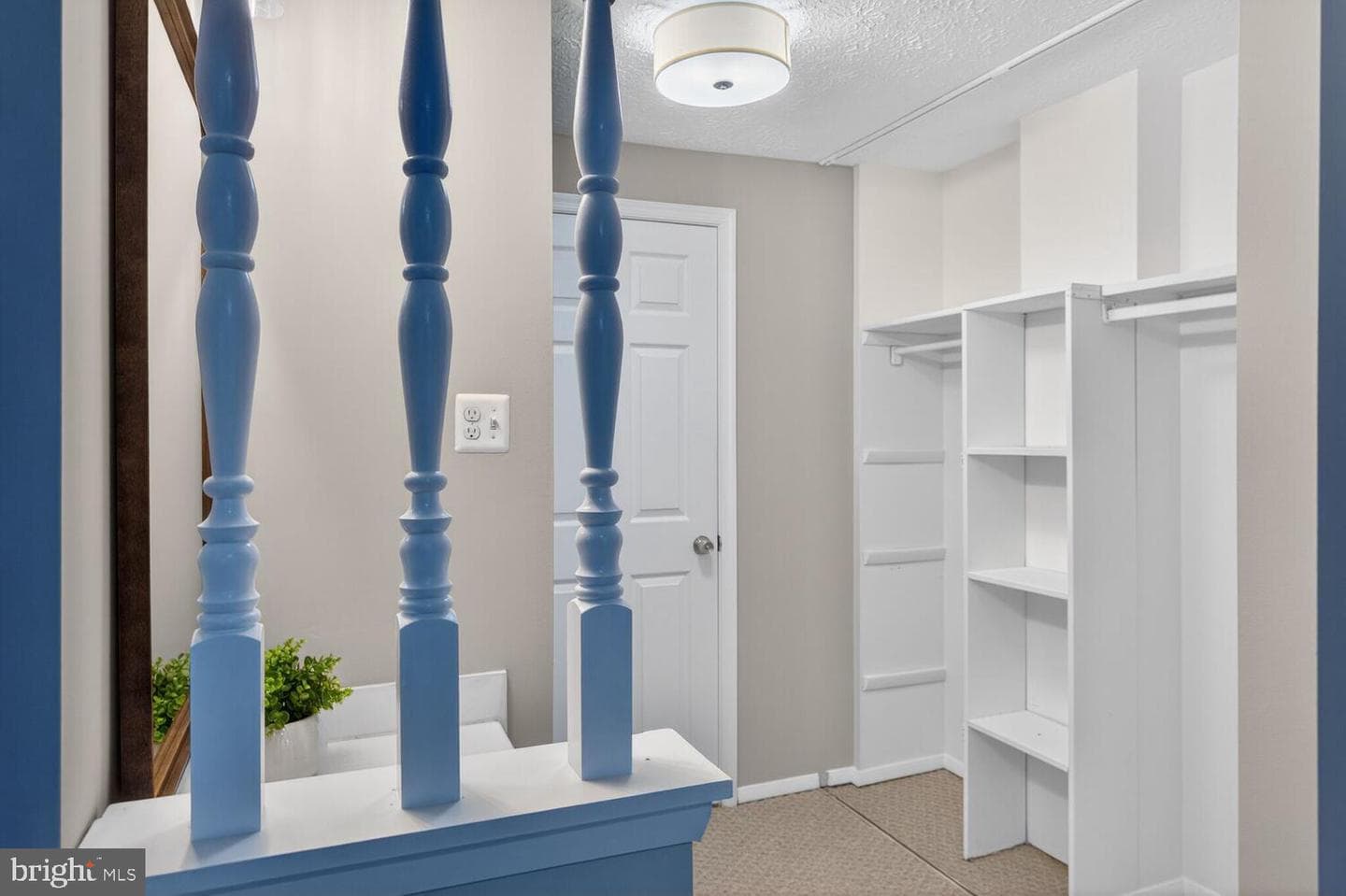 8462 Lazy Creek Court photo 22
