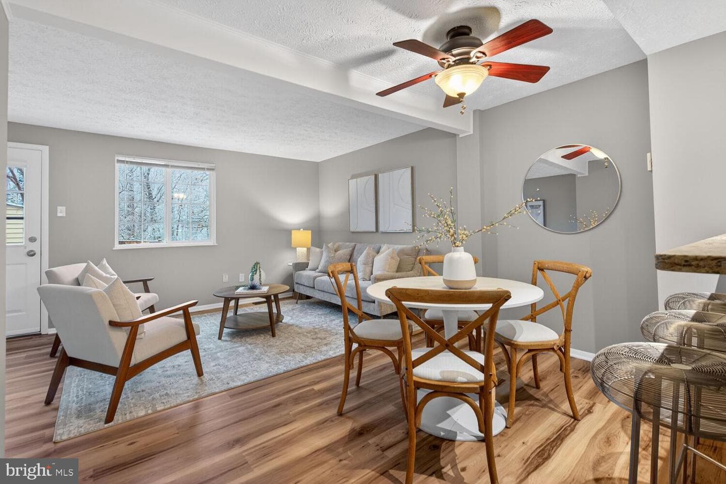 8462 Lazy Creek Court photo 6
