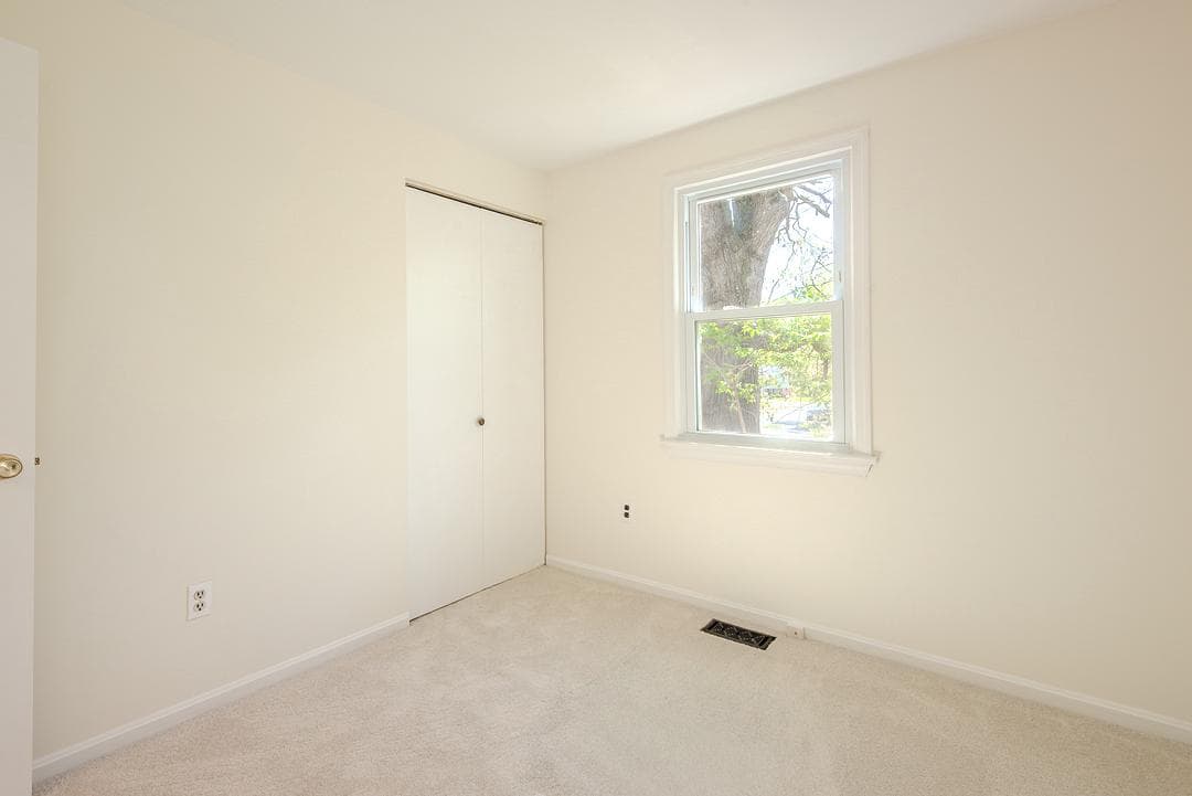 2658 Fanieul Hall Court photo 8