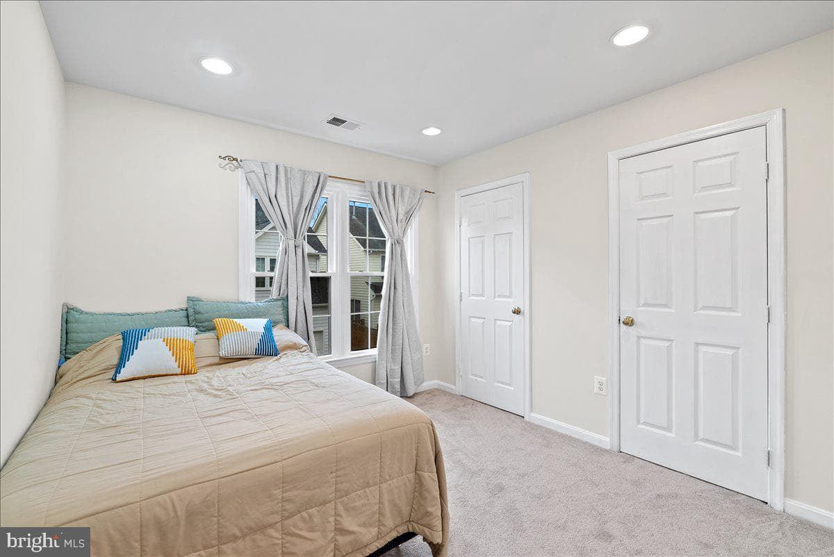 6475 Patuxent Vista Drive photo 27