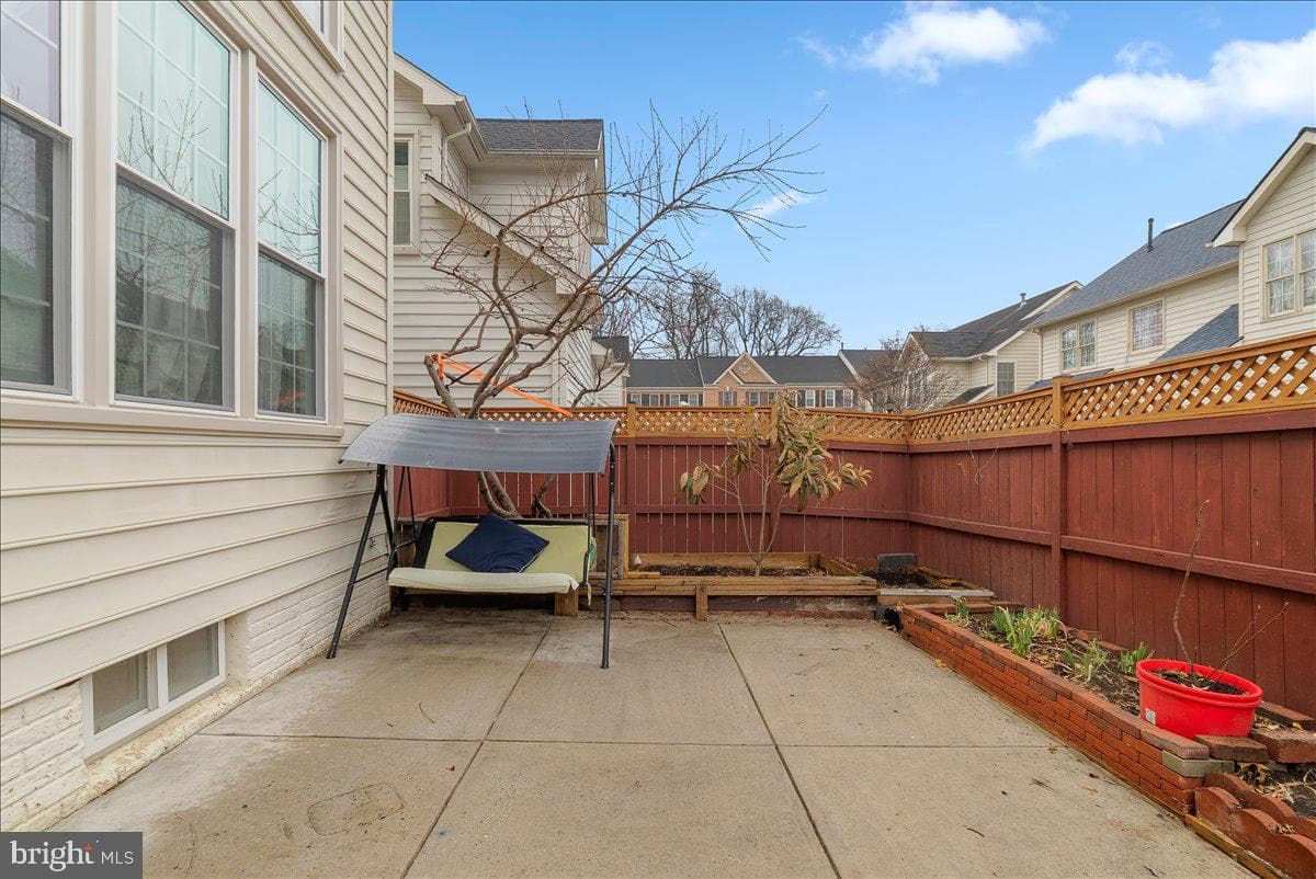 6475 Patuxent Vista Drive photo 47