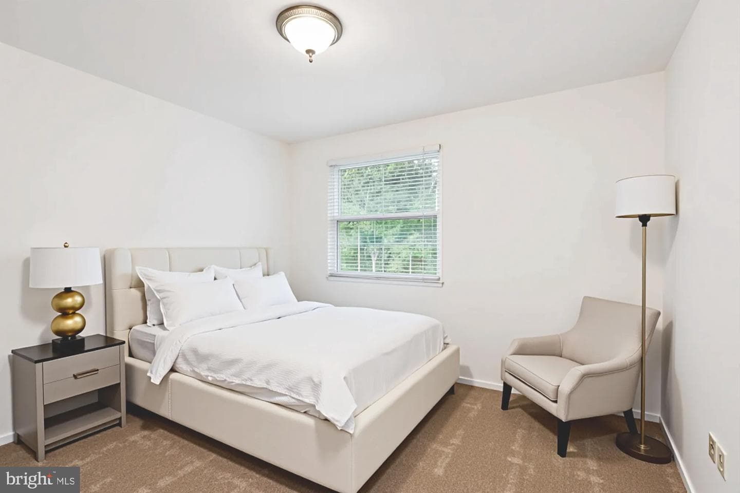 10921 Harpers Square Court photo 14