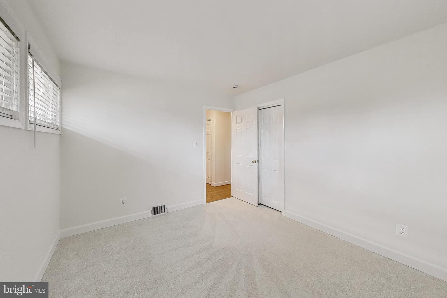 7402 Inzer Street photo 16