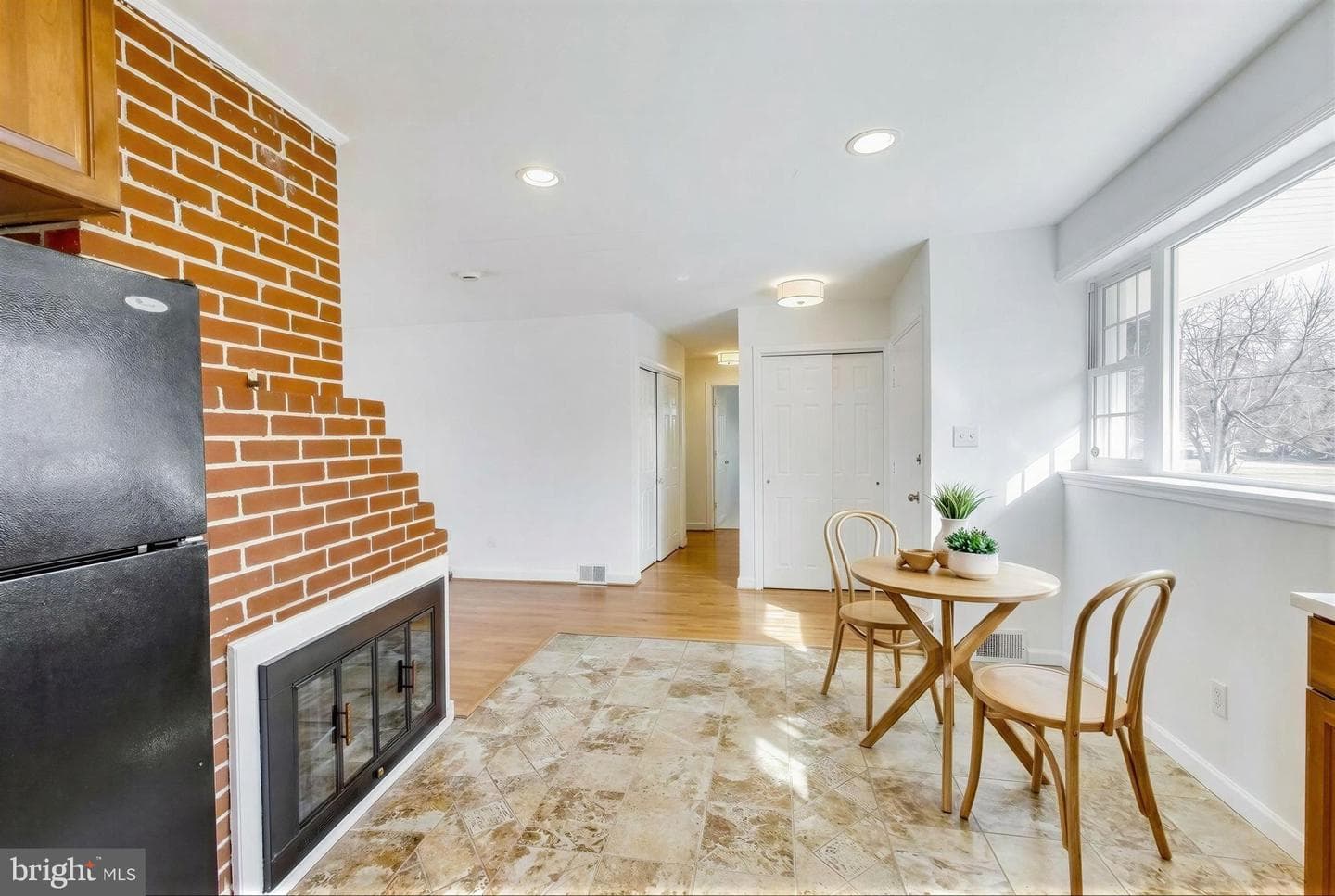7402 Inzer Street photo 7
