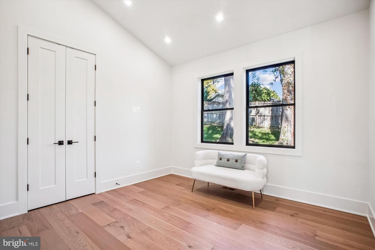 3126 Headrow Circle photo 53