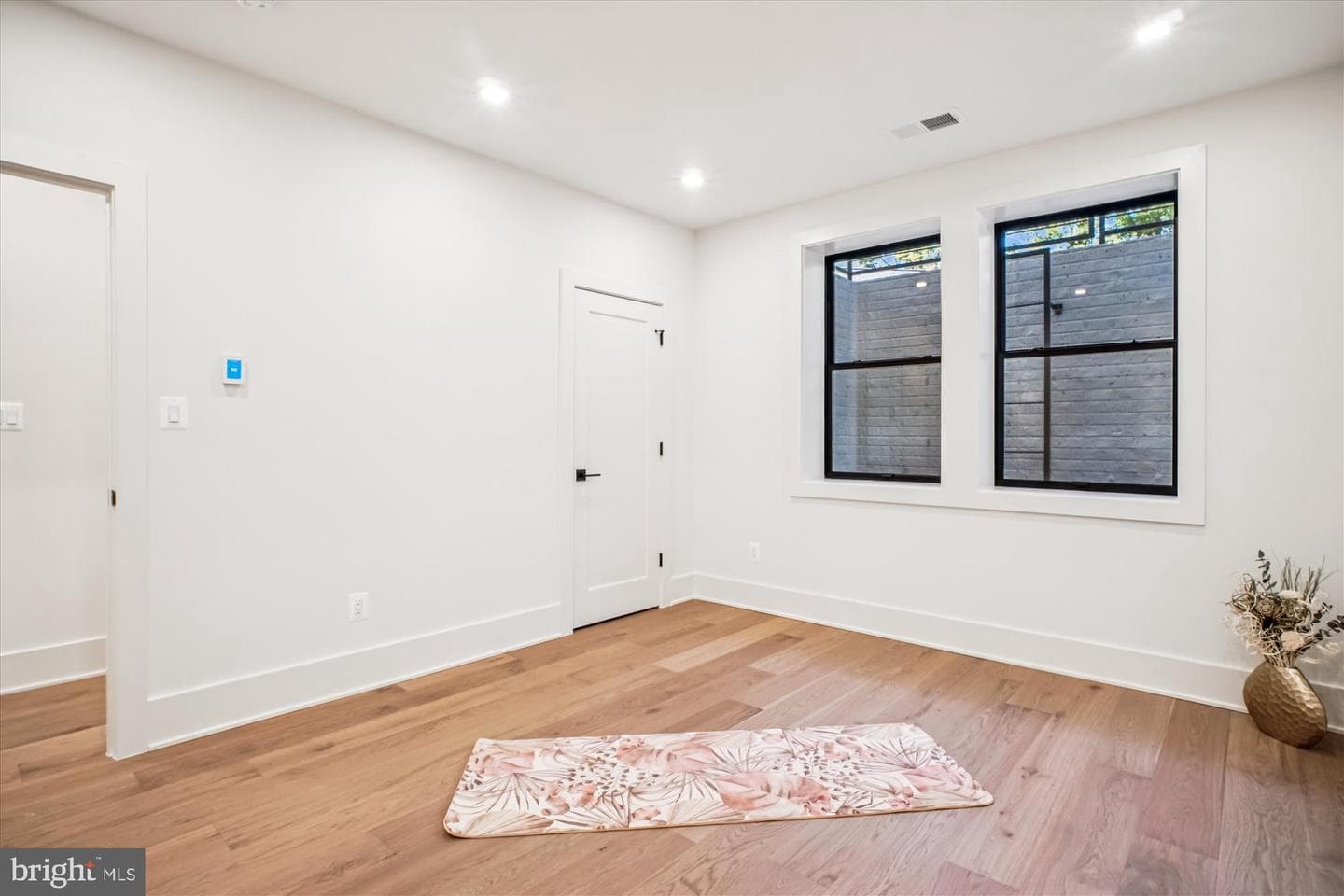 3126 Headrow Circle photo 67