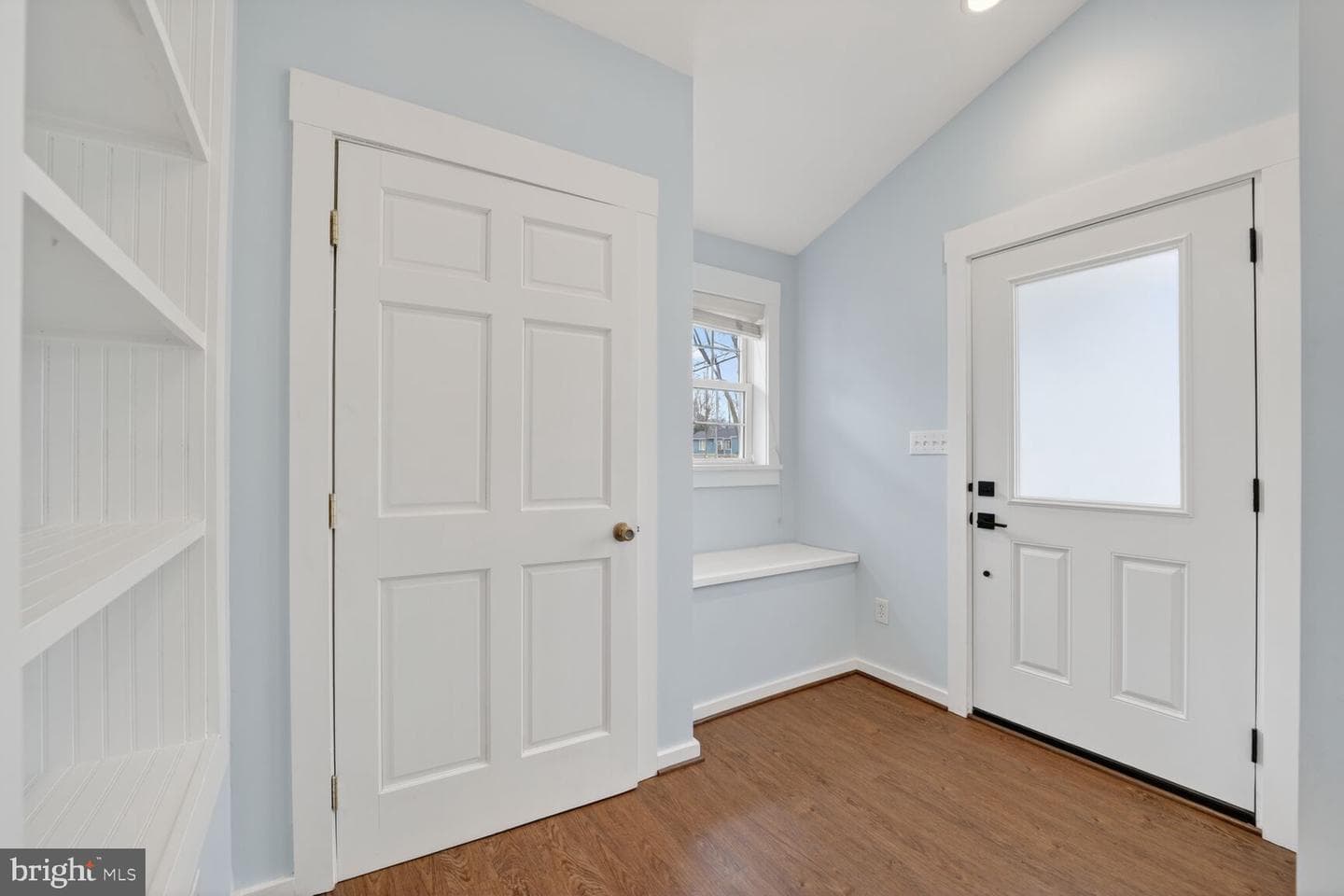 7716 Frances Drive photo 2