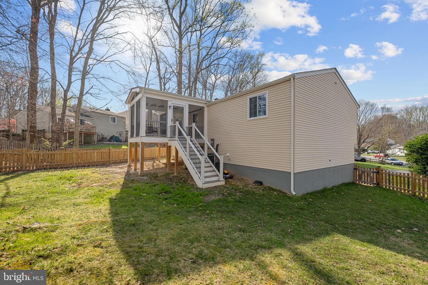 8463 Yellow Leaf Court photo 37