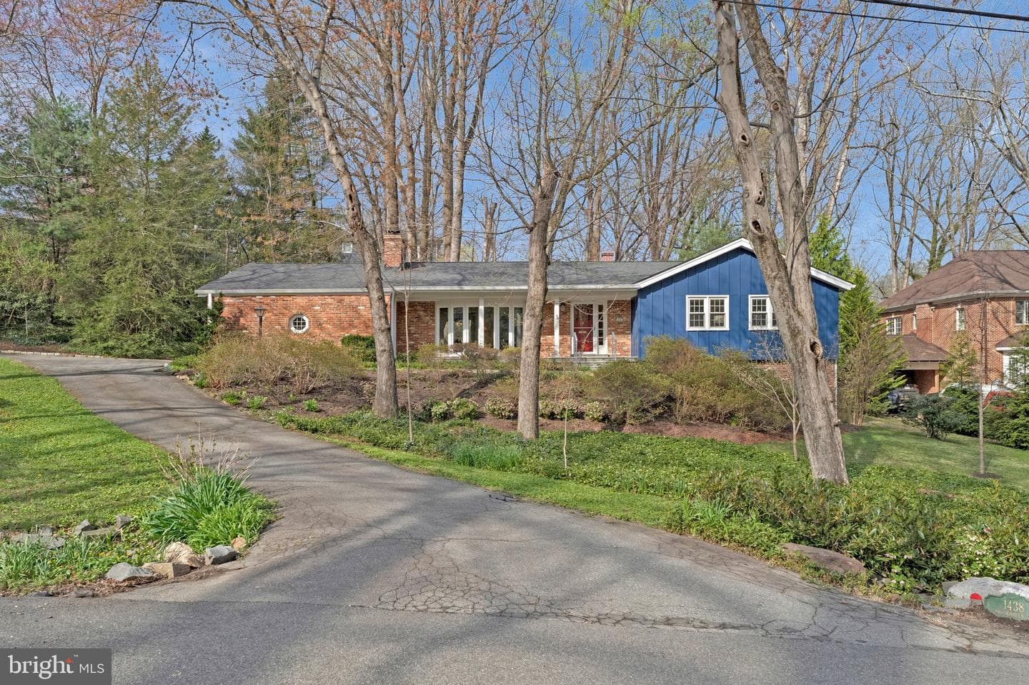 1438 Brookhaven Drive photo 2