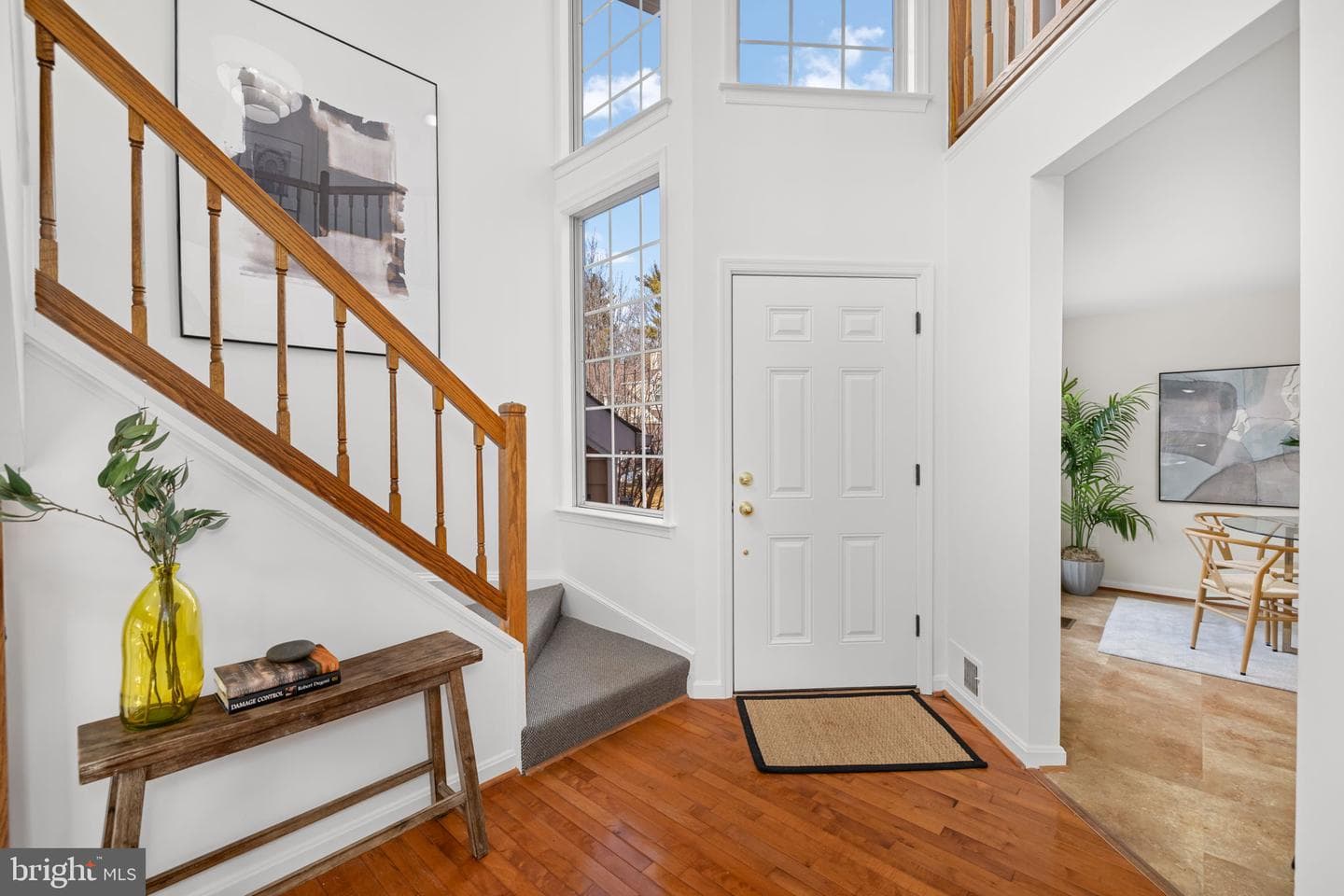 1509 Deer Point Way photo 3