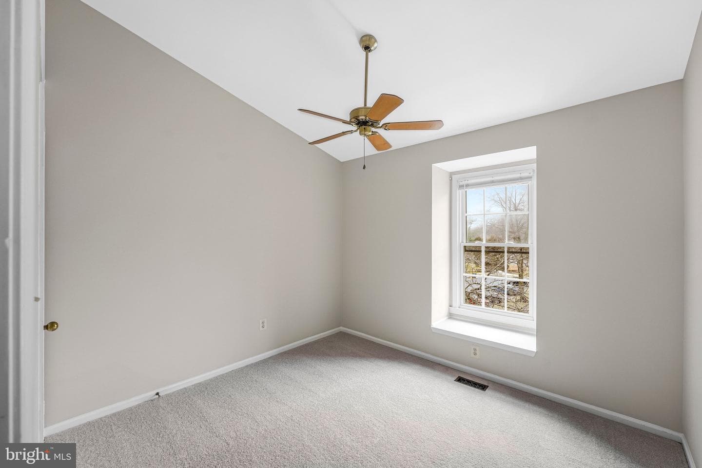 4007 Murdstone Court photo 25
