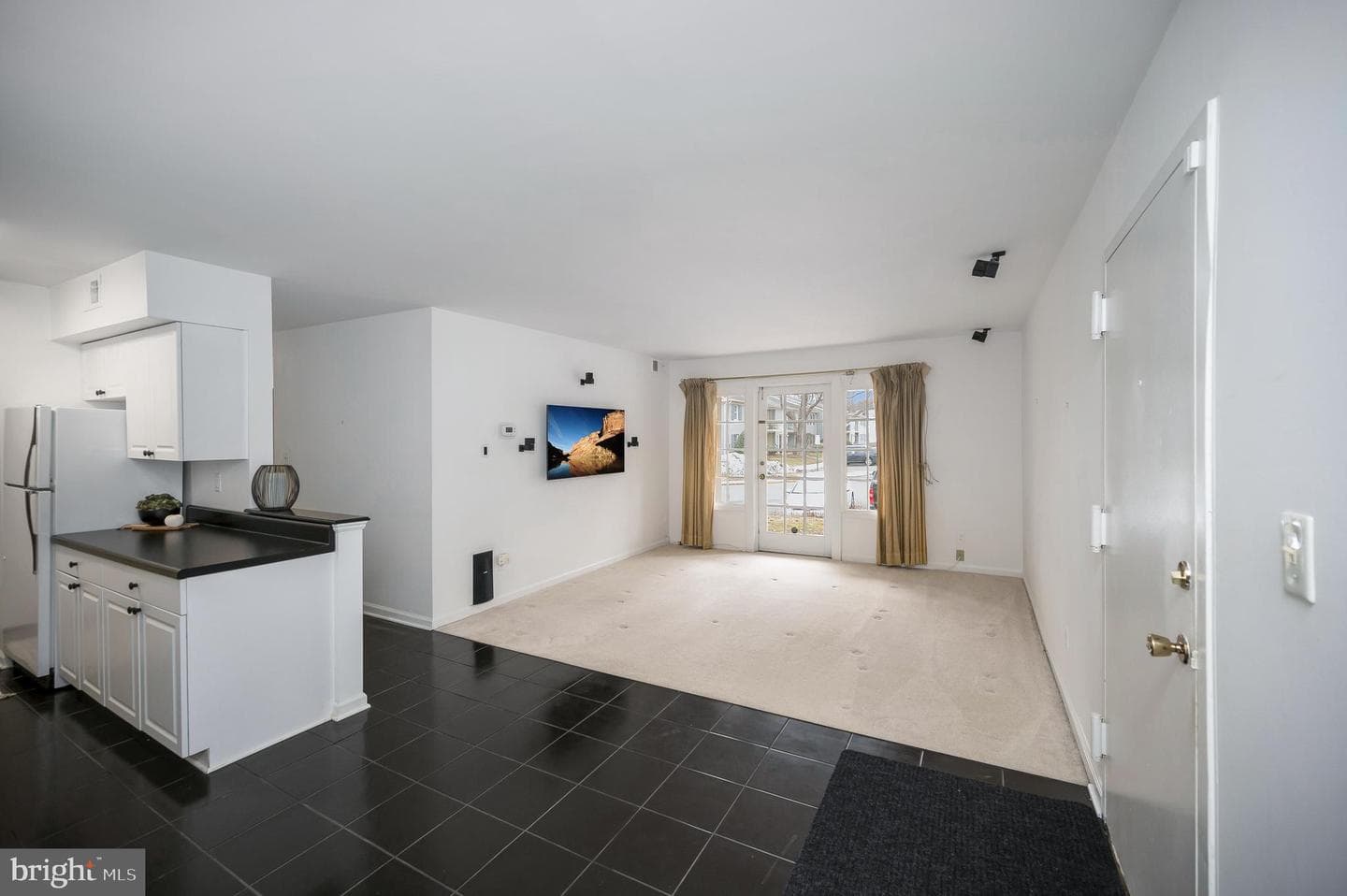 5902-B Queenston Street #505 photo 12
