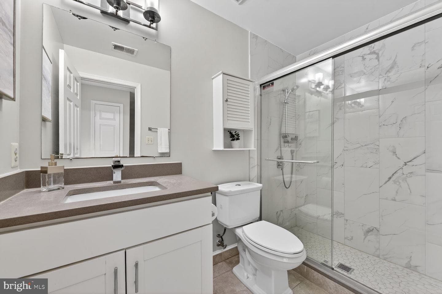 1807 Vance Place photo 20