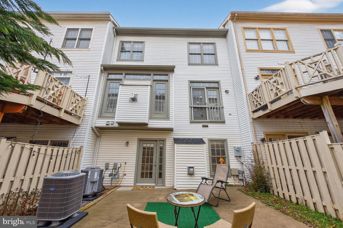 1807 Vance Place photo 28