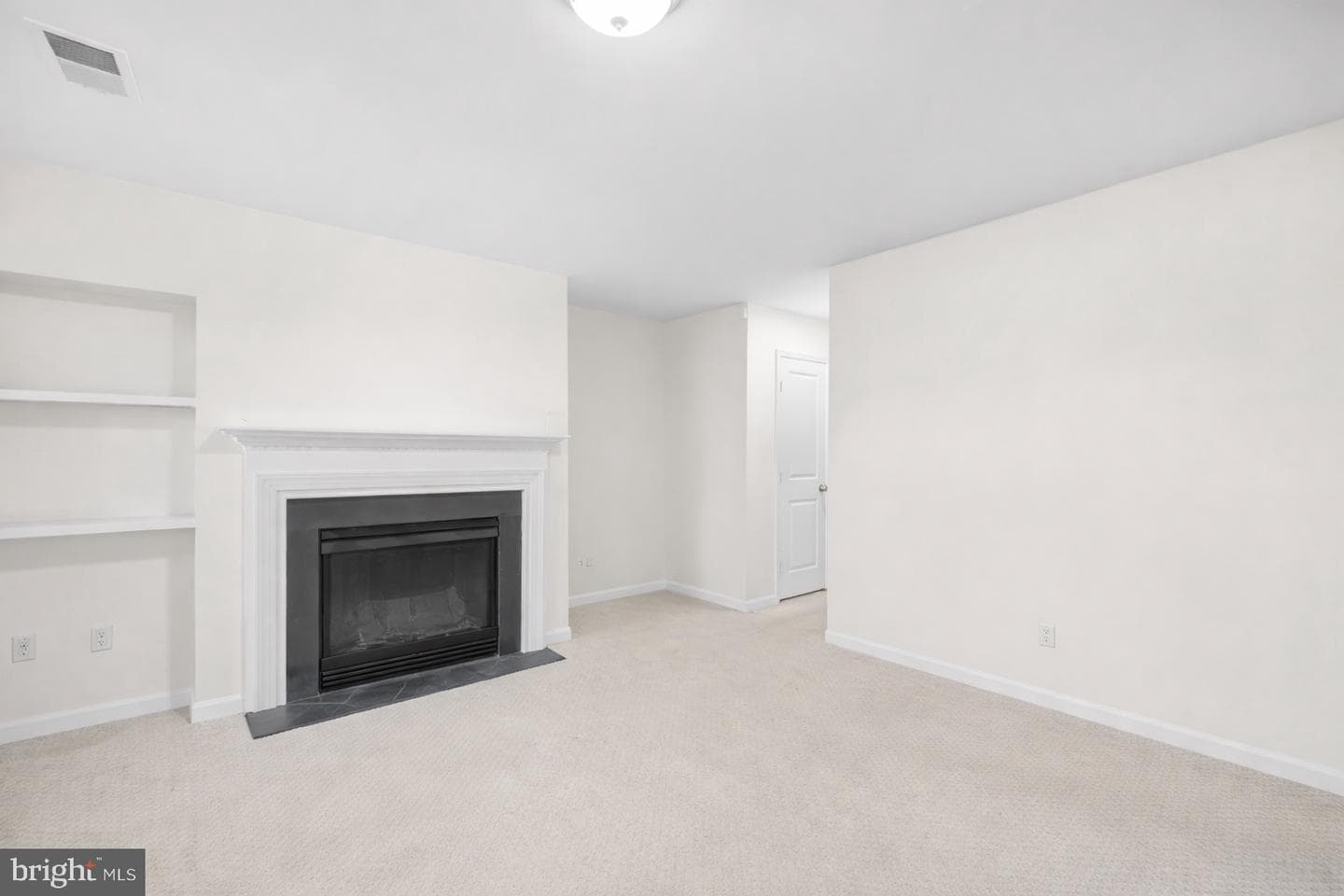 8135 Dove Cottage Court photo 18