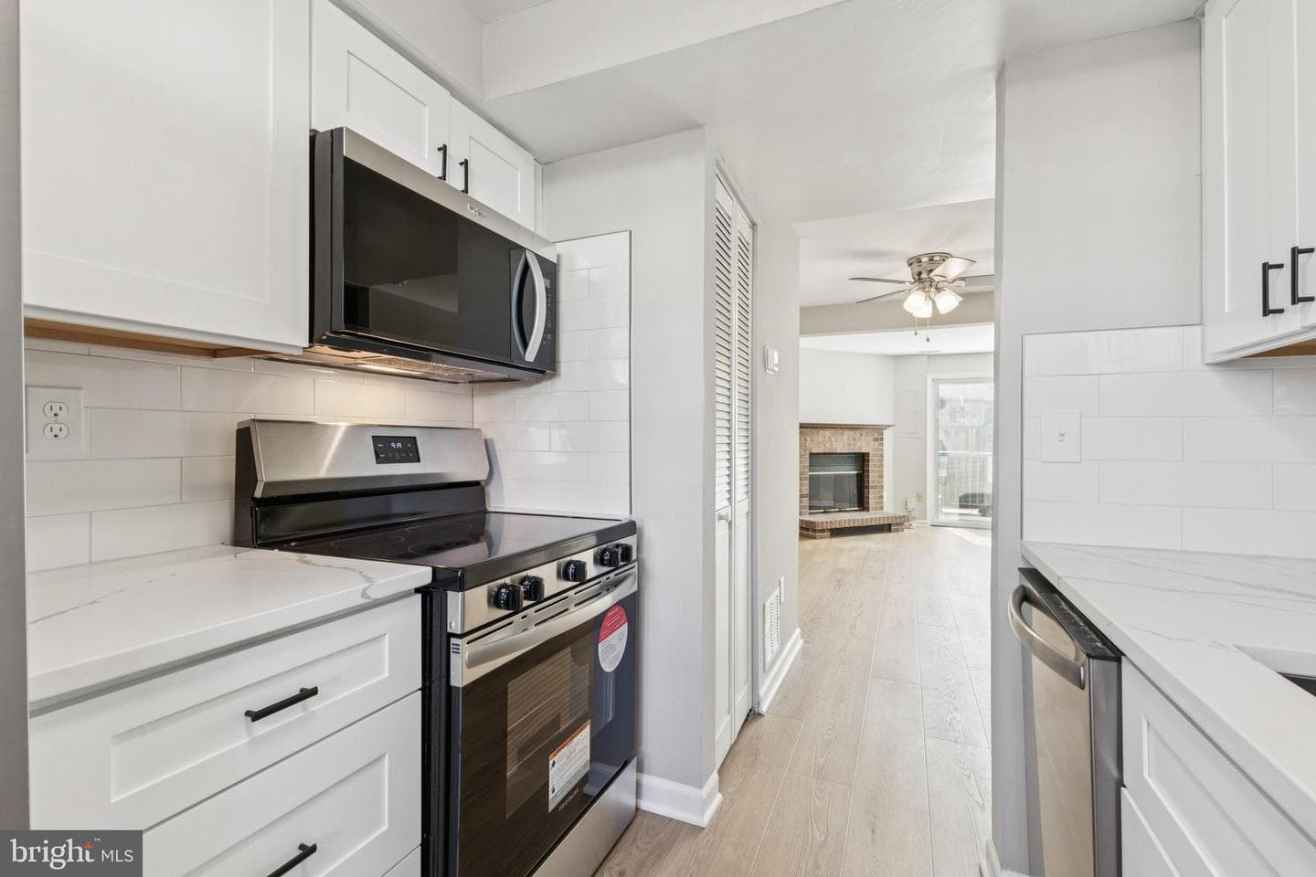 8545 Blue Rock Lane photo 19