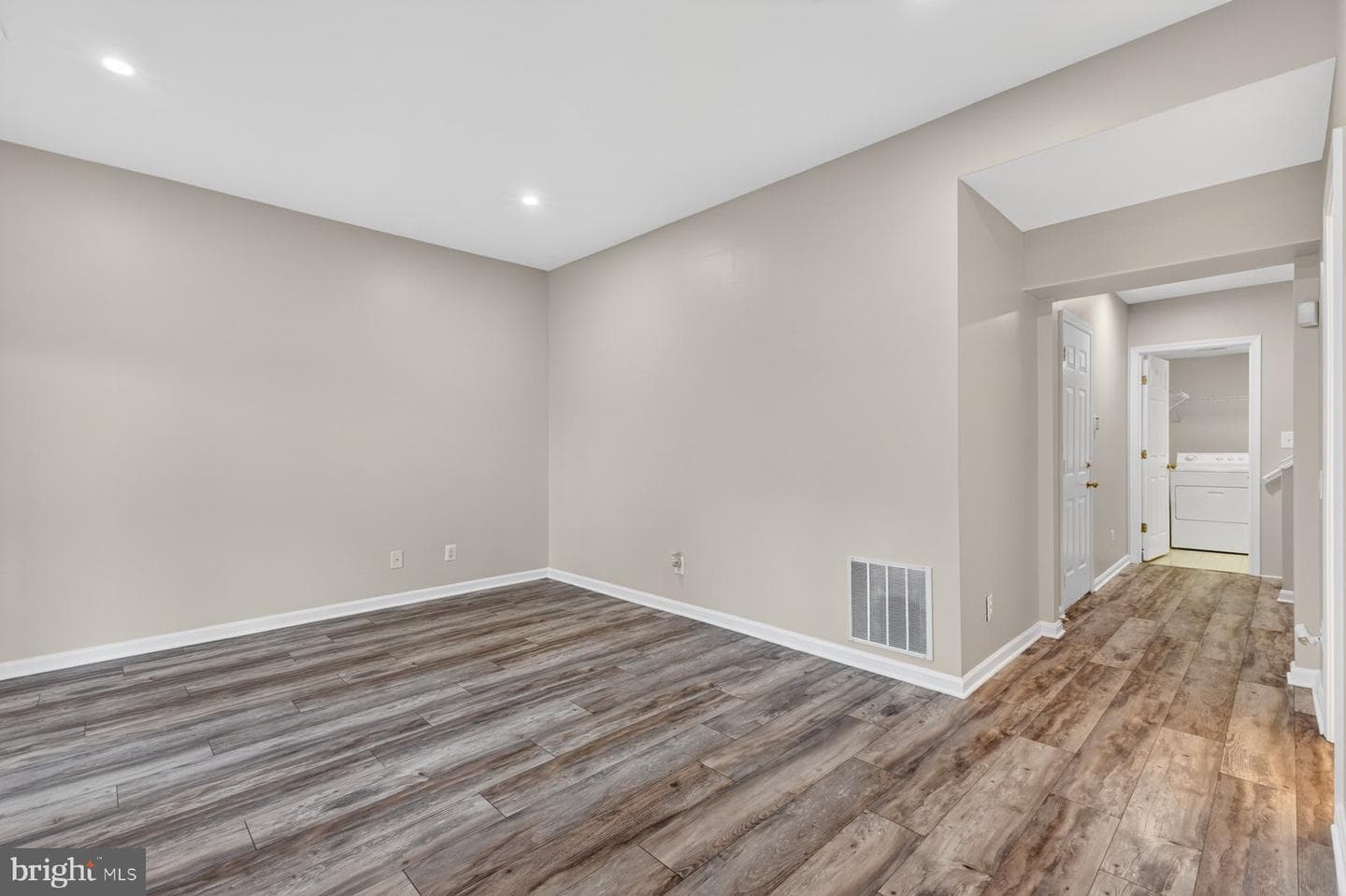7502 Shirley Hunter Way photo 29