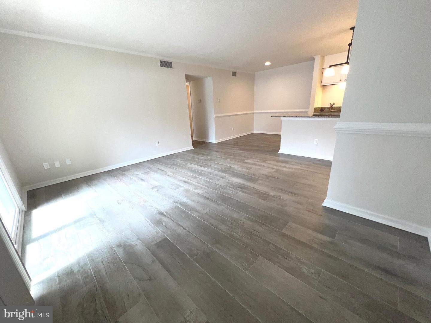 1540 Lincoln Way #101b photo 5