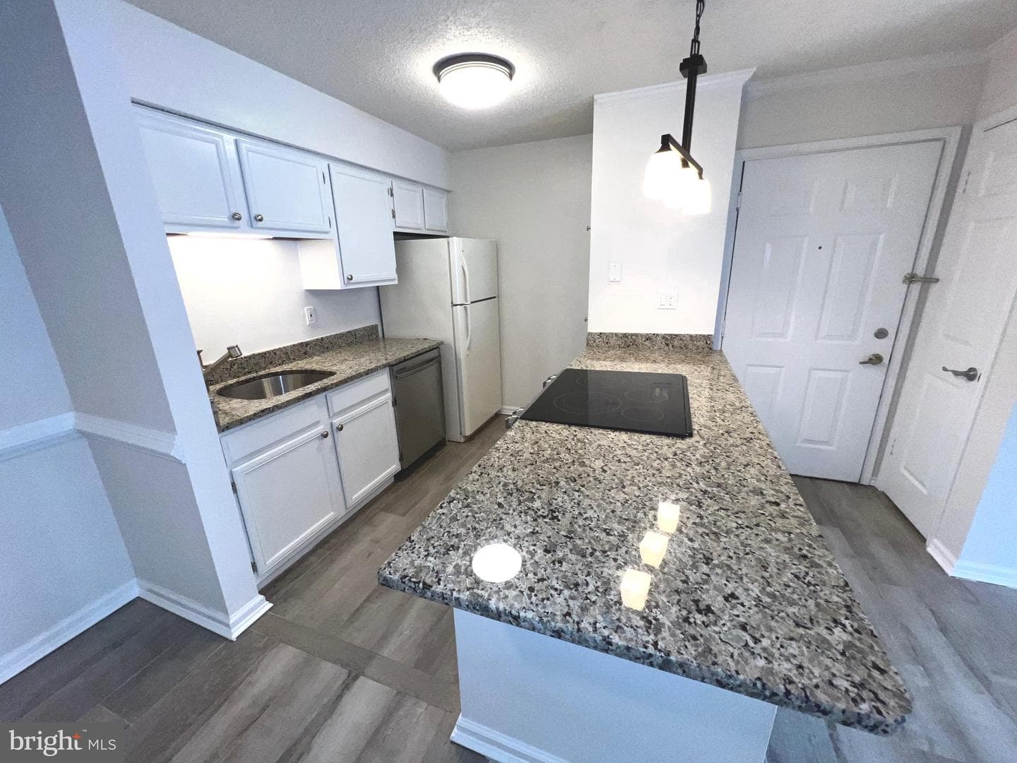 1540 Lincoln Way #101b photo 8