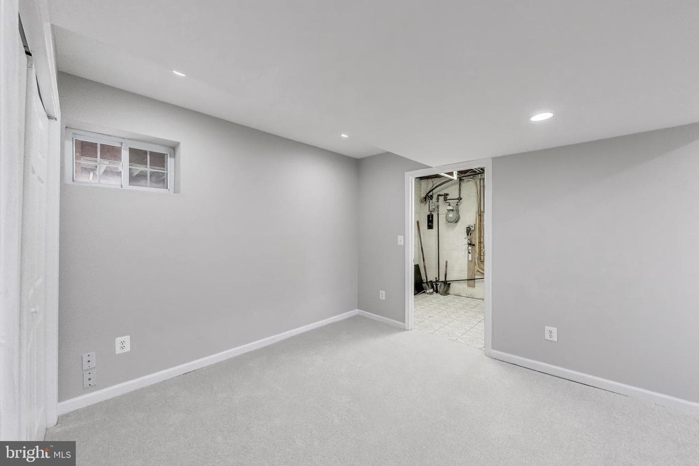 5300 Easton Drive photo 28