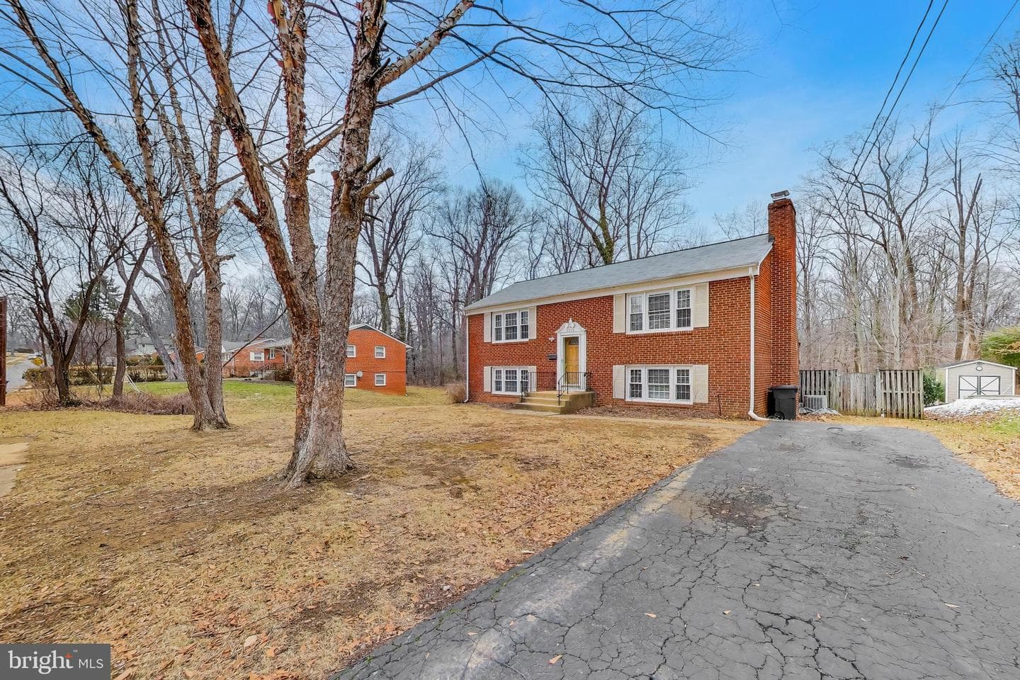 5300 Easton Drive photo 4